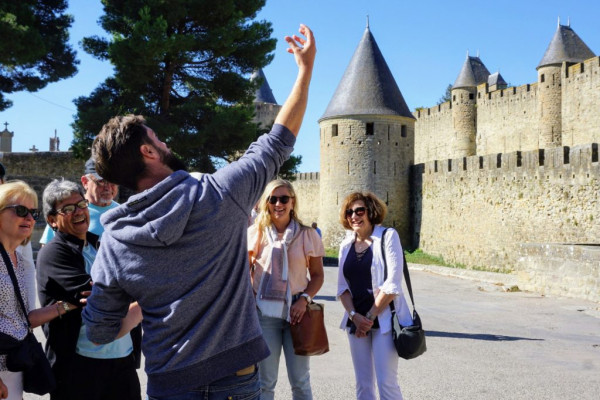 Un guide passionné qui transmet l'histoire des lieux