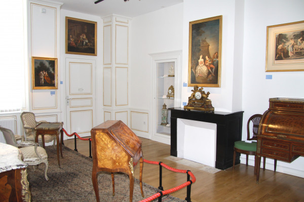 Salle du mobilier 18e