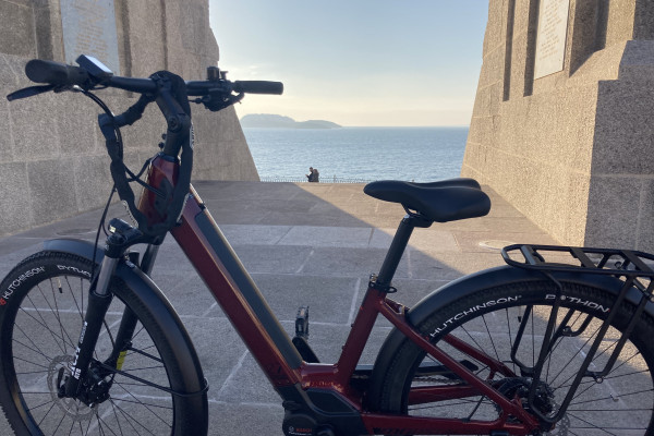 Vélo de randonnée électrique - Moustache Xroad 2 Vélo de randonnée électrique - Moustache Xroad 2