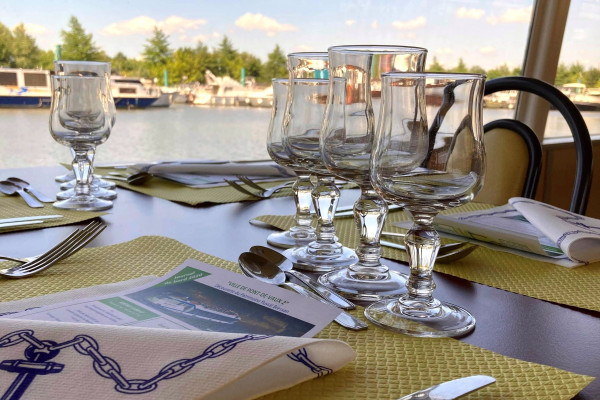 A table ! © D. Alvez