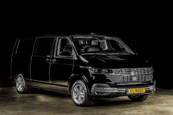 VW multi van, Executive Lane