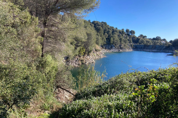 Lac Ouest du Dramont