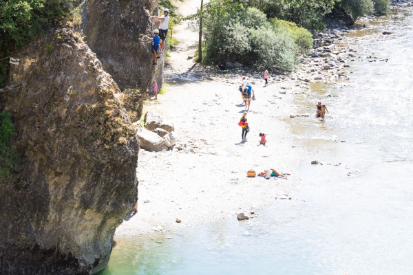 Via ferrata au dessus de la rivière