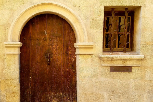 l'histoire des portes à Aix-en-Provence avec un guide conférencier