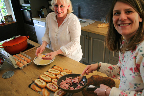 Help the cook! 