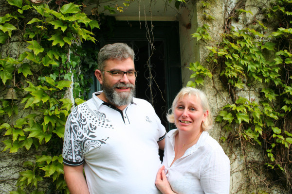 Your hosts: Sonia and Guilhem 