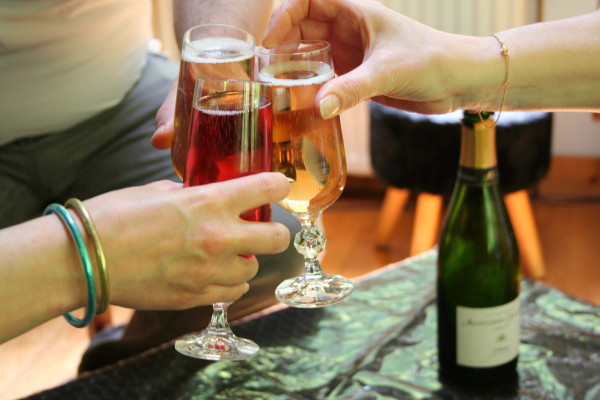 Cheers! Santé! 