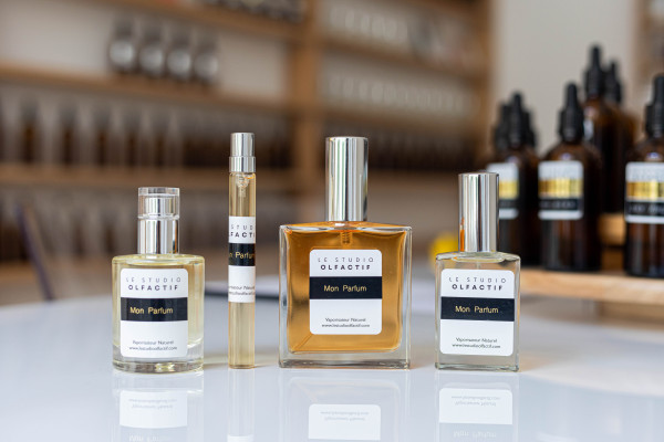 Plusieurs contenances de flacon sont disponibles.