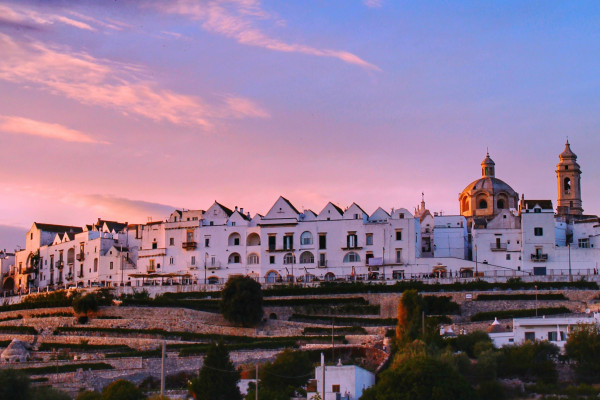 Authentic Routes: Locorotondo, Cisternino & Ostuni avec Prise en Charge à Polignano