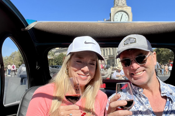 Dégustez un verre de vin de Bordeaux en visitant la ville