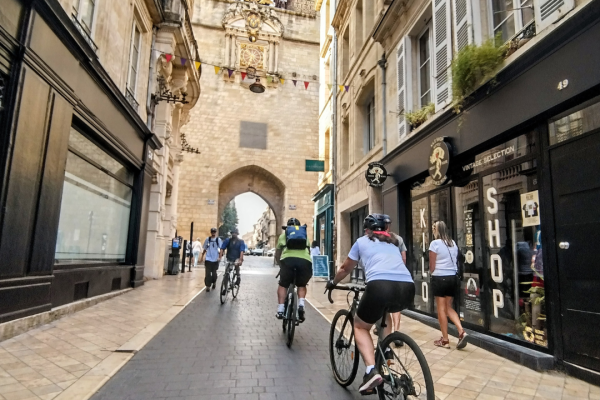 De Bordeaux à Saint-Emilion en vélo électrique
