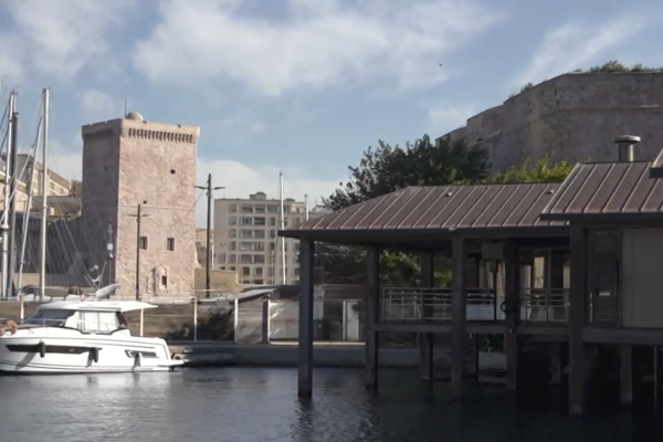 Ce qu'est devenue la reserve aujourd'hui... la ou s'est fait arreter Edmond Dantès le soir de ses Fiançailles...