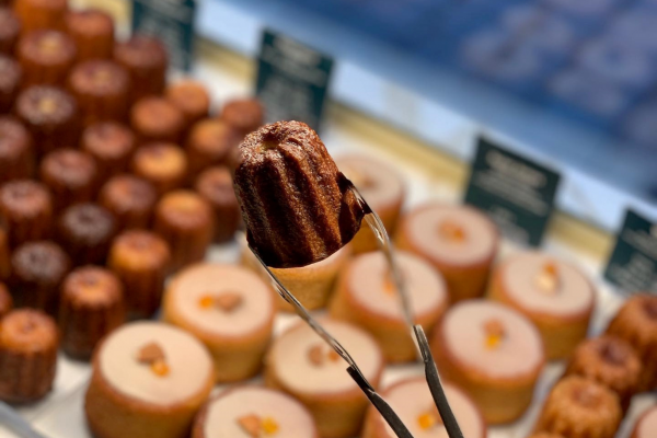 Visite gourmande Bordeaux Vert Bordeaux cannelé