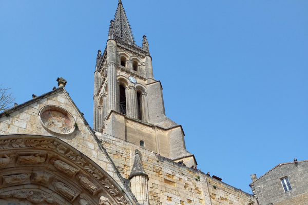 Eglise monolithe Saint-Emilion