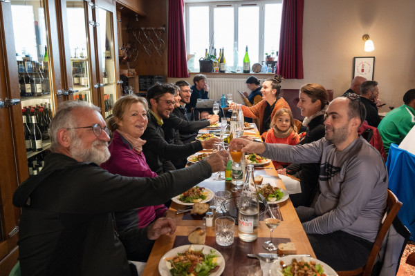 Déjeuner dans un de nos restaurants local