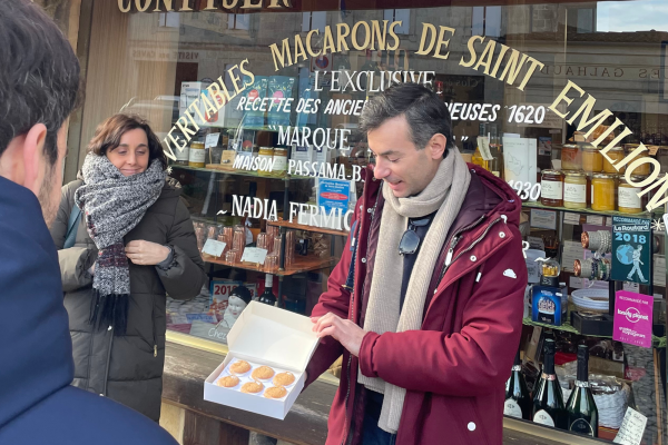Dégustation macarons Saint-Emilion