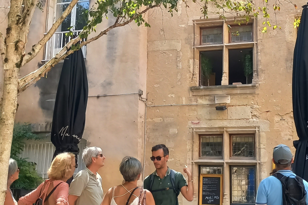 Maisons médiévales en pierre Bordeaux Vert Bordeaux