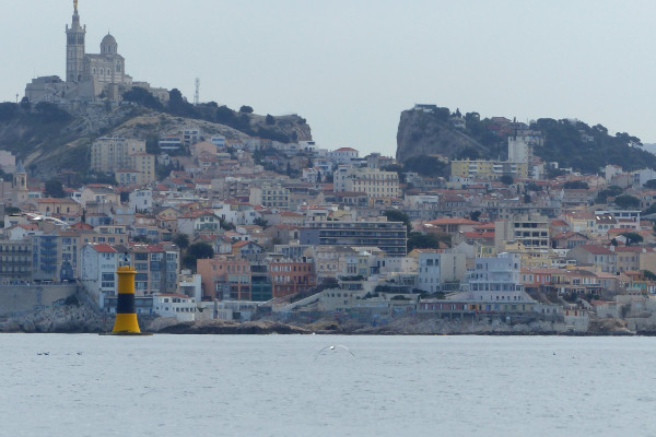 PROFITER VUE SUR LA RADE DE MARSEILLE