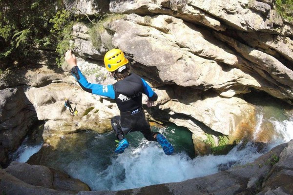 Fun Trip - Saut dans les Gorges du Loup