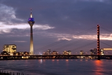 Düsseldorf bei Nacht